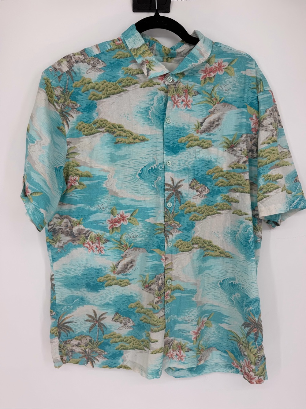 Tori Richard XL Men's Turquoise Floral Hawaiian Button-Up Shirt
